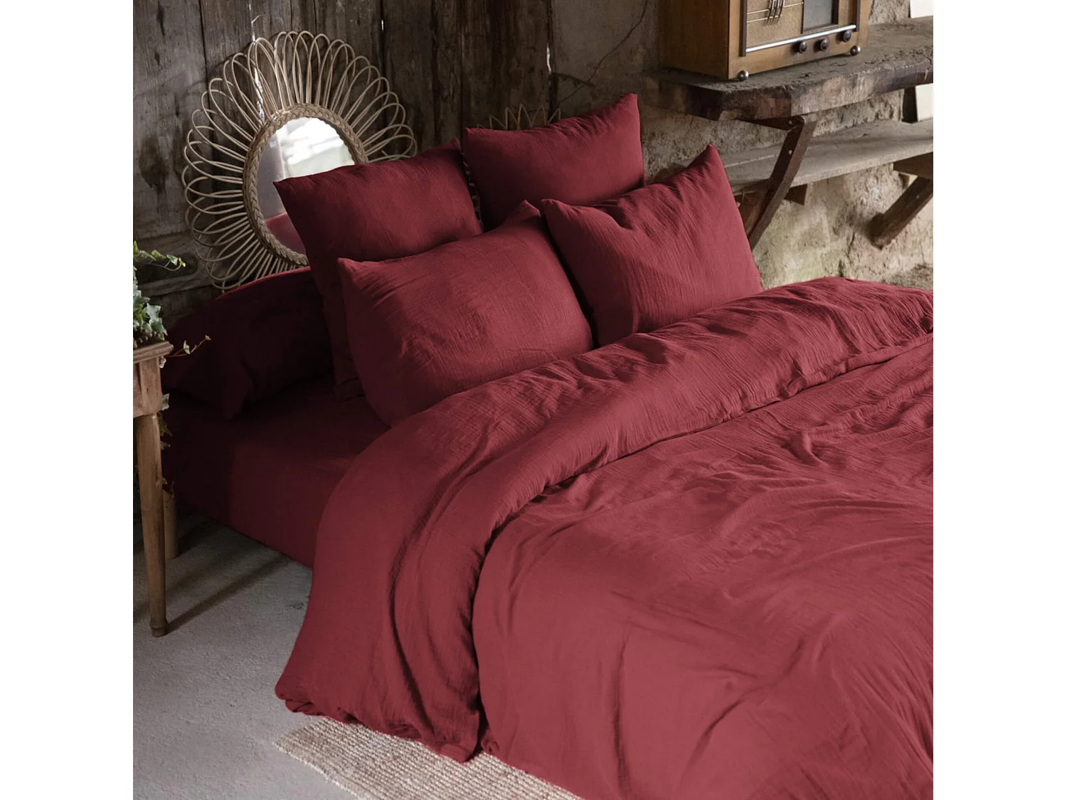 Parure de lit 240x220 double gaze de coton bordeaux Terre de Nuit