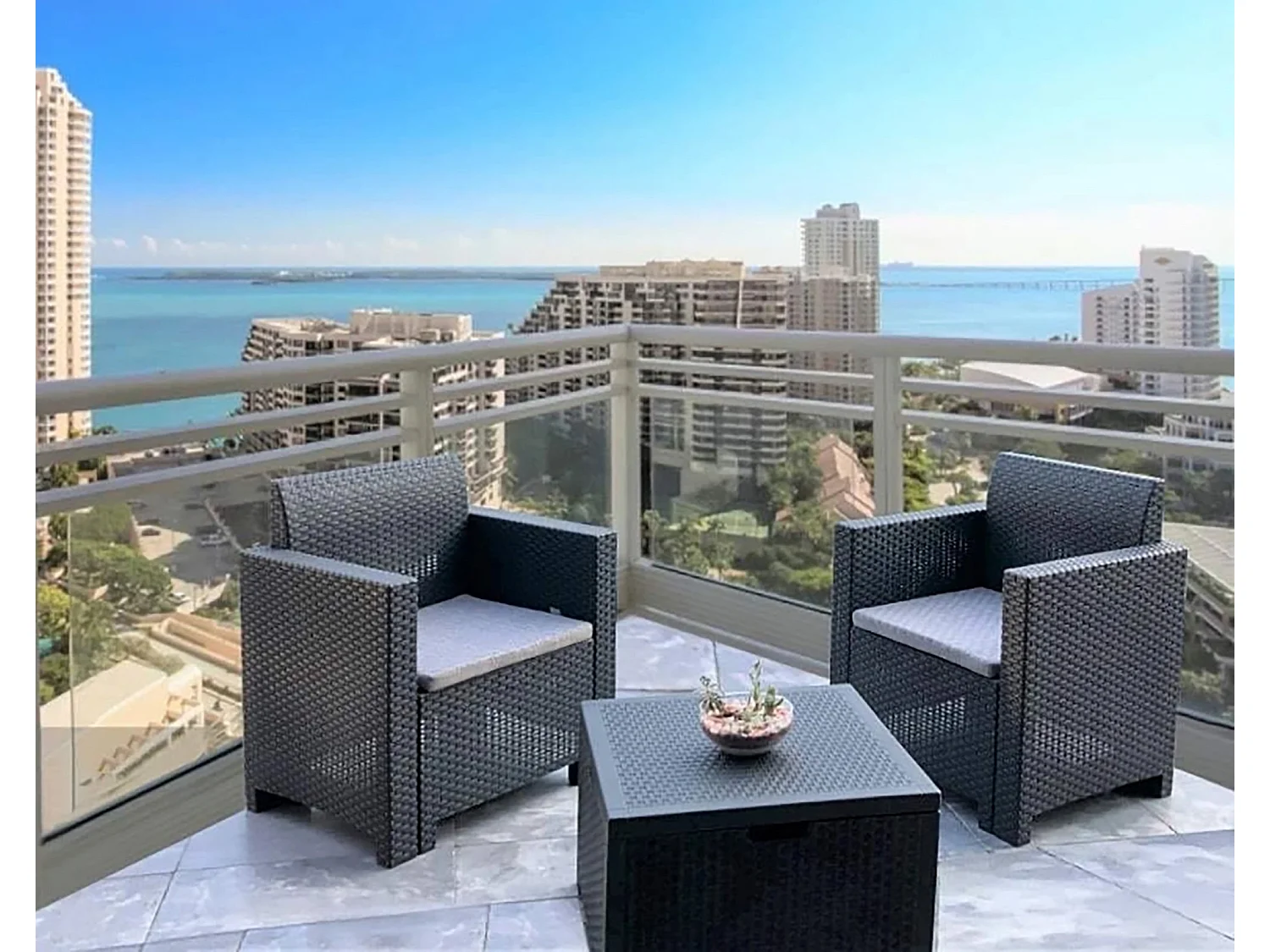 Ensemble de salon d'extérieur Dkrajn, Ensemble de jardin avec coussins, Ensemble de salon d'intérieur effet rotin, 100% Made in Italy, Anthracite