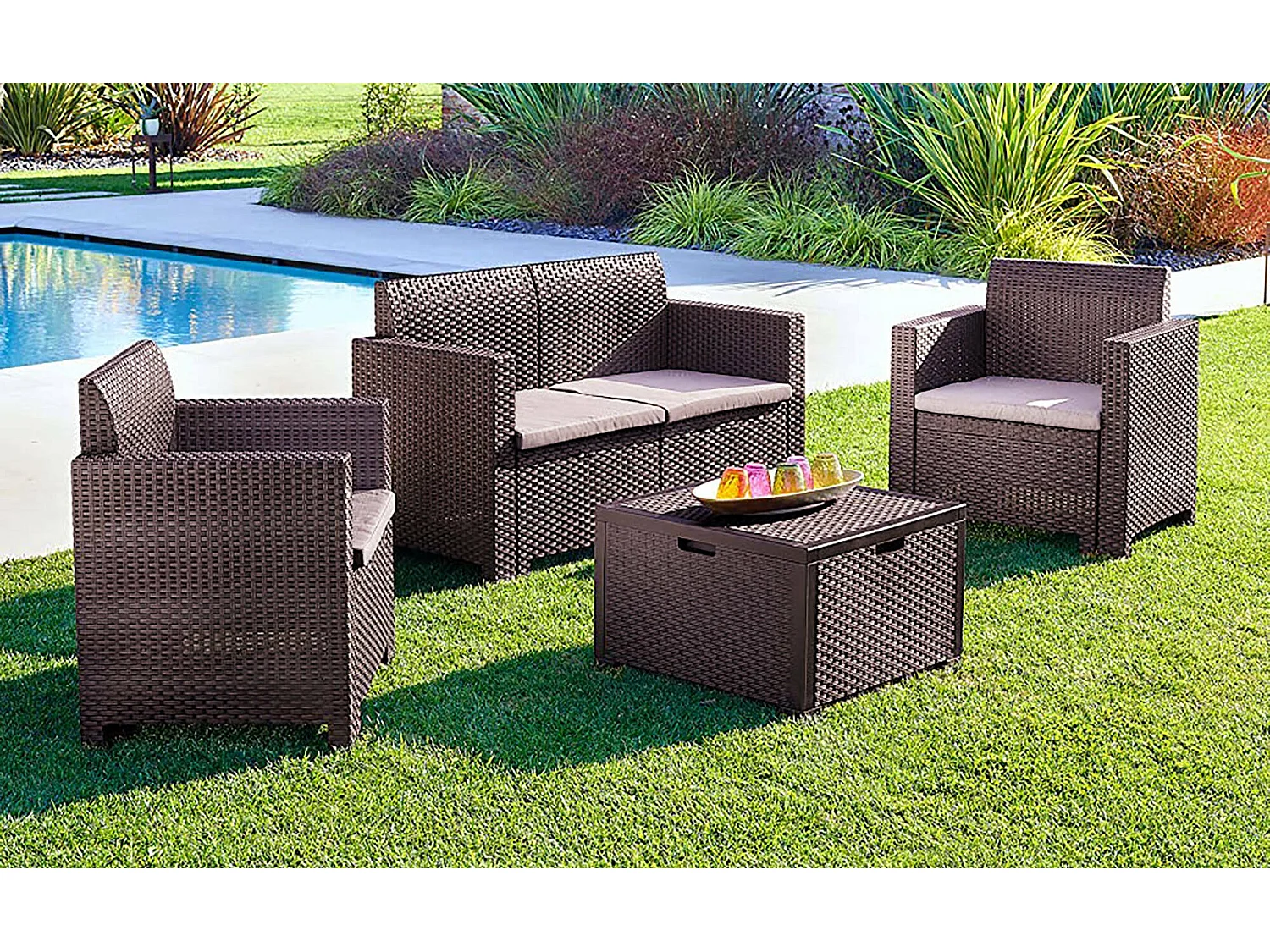 Lounge-Set für den AuÃŸenbereich Venere, Garten-Set mit Kissen, Lounge-Set für den Innenbereich in Rattan-Optik, 100 % Made in Italy, Braun