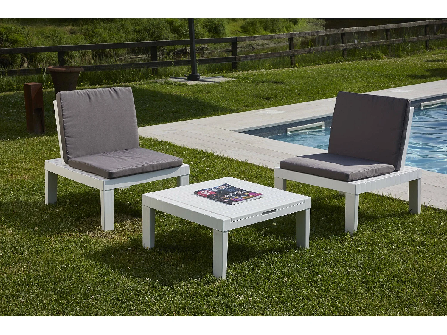 Conjunto lounge ao ar livre Cervia, Conjunto de jardim com 2 lugares com encosto e 1 módulo multifuncional, Lounge com almofadas, 100% Fabricado na Itália, Branco