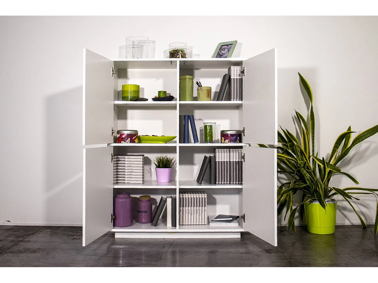 Aparador Zaccaria, Aparador de cocina con 4 puertas, Buffet de salón, 100% Made in Italy, cm 100x41h126, Blanco brillo