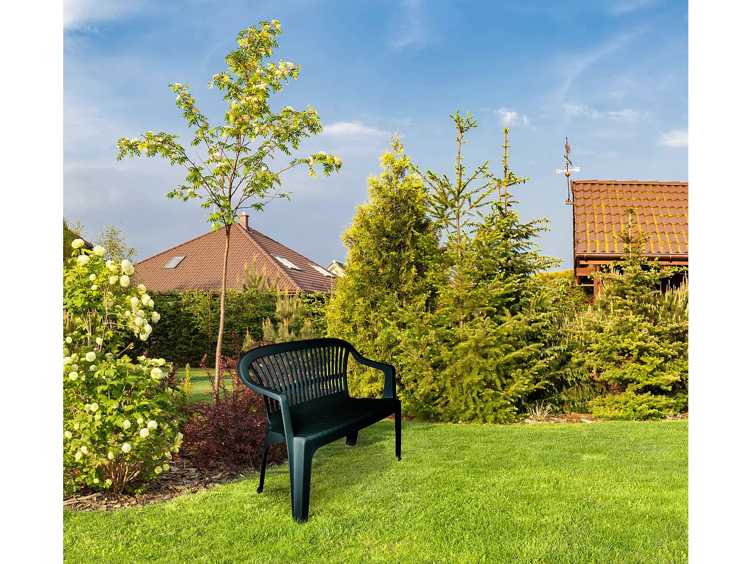 Gartenbank Eboli, Monoblock-Gartenbank, AuÃŸenbank, 100 % Made in Italy, 114x55h82 cm, Grün