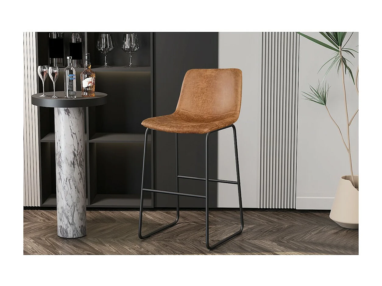 Cadeira de balcão MANCO PU Cognac, dimensões: A93 x L48 x P56 cm, ideal para a sua cozinha/balcão.