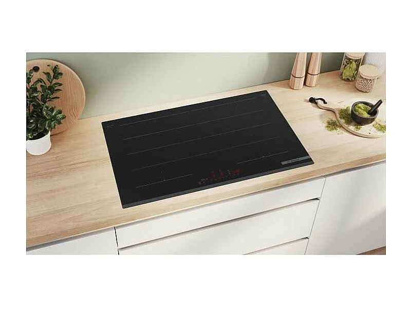 Table de cuisson a induction - BOSCH - 4 foyers - 52,2 x 80,2 x 5,1 cm - PXY83KHC1E - Noir
