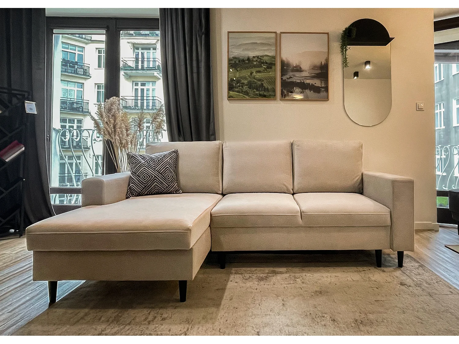 Canapé d'angle - 230 cm - en L avec un coffre de rangement - velours hydrophobe - crème - côté gauche - NALIKA