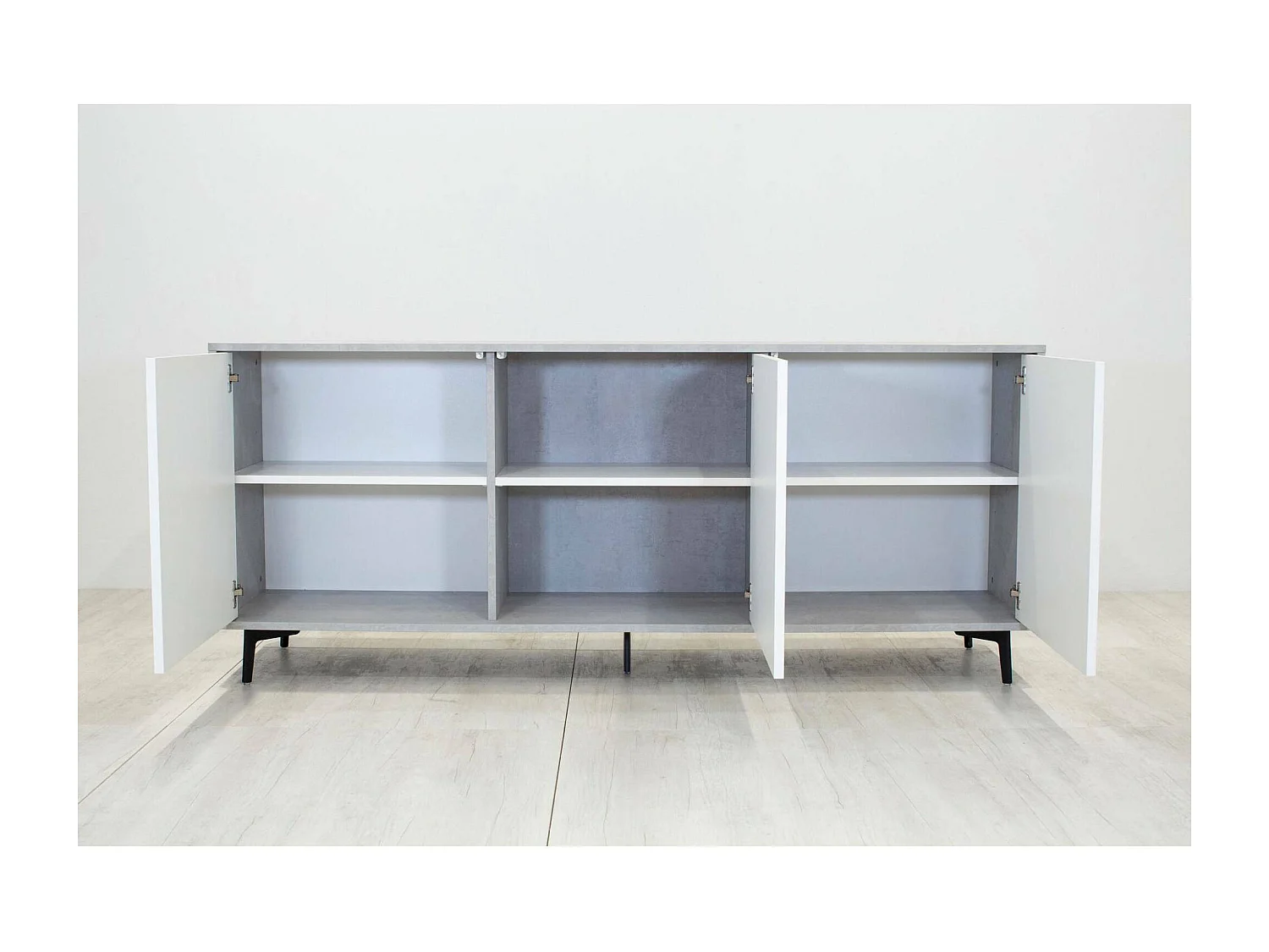 Ddemm dressoir, Buffetkast met 3 deuren en 1 verstelbare plank, Elegant woonkamerdressoir, TV-kast, 100% Made in Italy, 184x45h77 cm, Wit en Cement