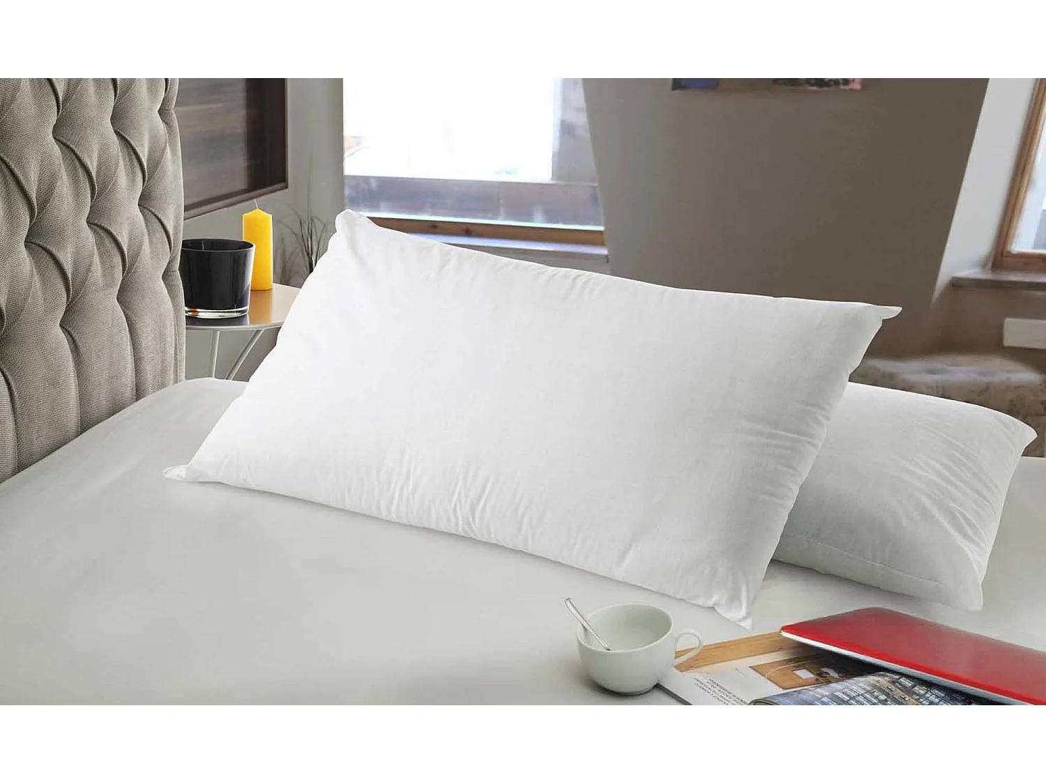 Leone Kussen, Ergonomisch "soap bar" kussen in geperforeerd Memory Foam, 100% Made in Italy, Hypoallergeen en Ademend, 71x41xh13 cm, Set van 4