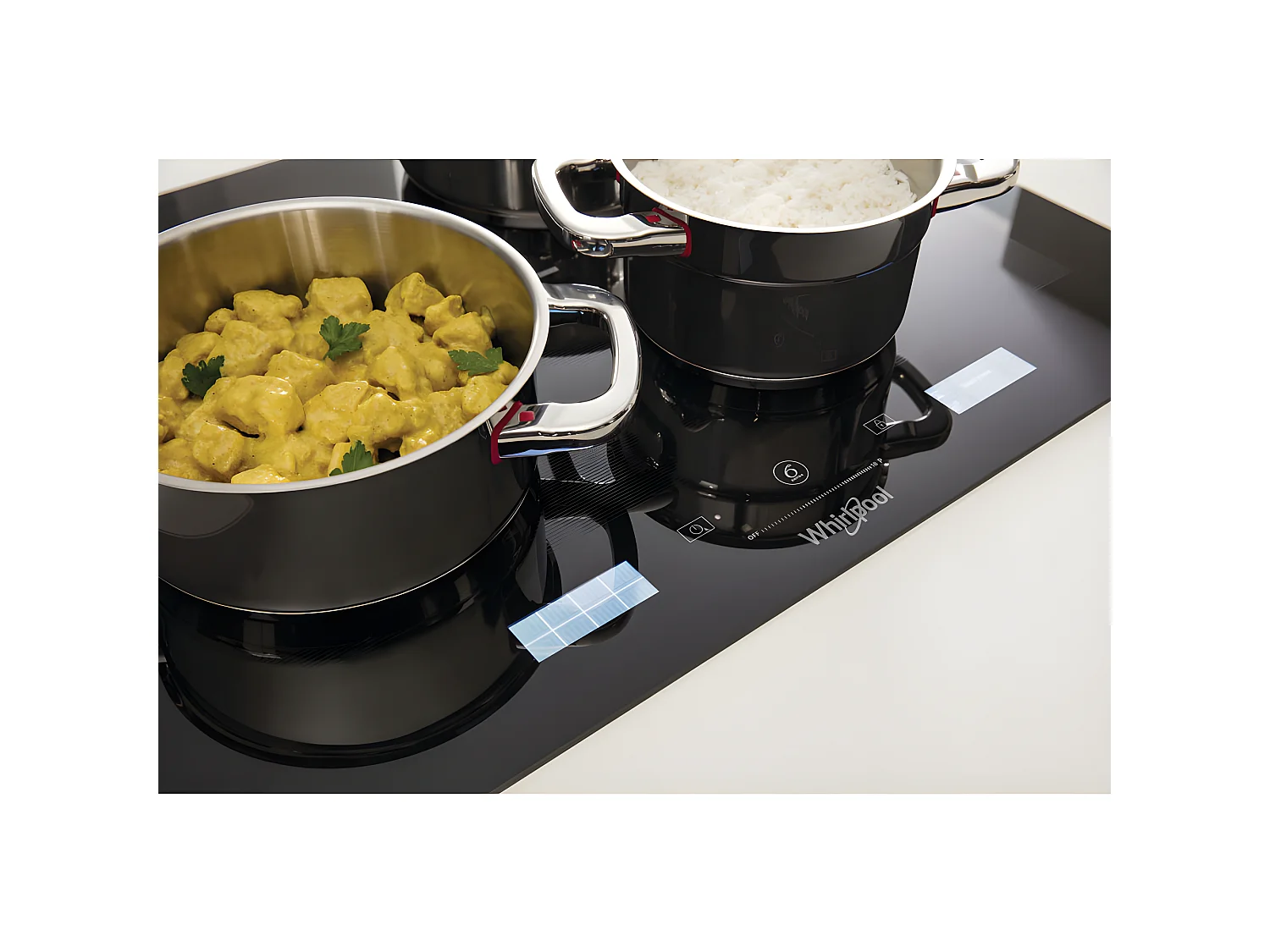 Whirlpool Table de cuisson induction 77cm 8 feux 7400w noir - smp778cneixl