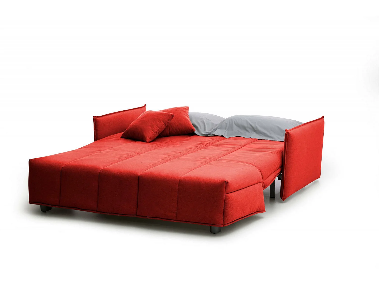 Schlafsofa Dabali, 2-Sitzer-Sofa, 100% Made in Italy, Wohnzimmersofa mit Trolley-Ã–ffnung, aus gepolstertem Stoff, mit Standard-Armlehnen, Cm 150x90h85, Rot