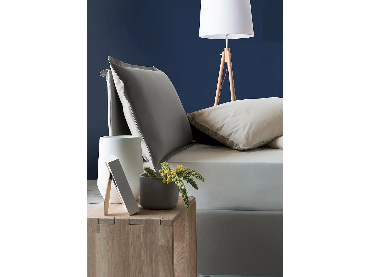 Lit double Daalt, Lit coffre avec revêtement en tissu, 100% Made in Italy, Ouverture frontale, avec matelas 120x200 cm inclus, Gris