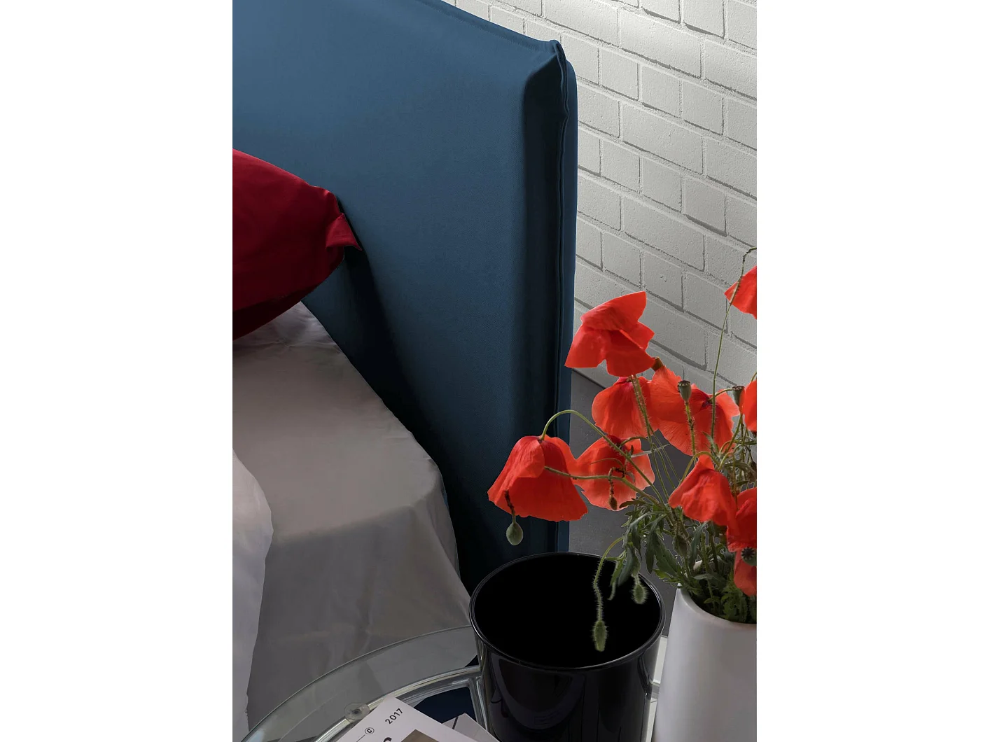 Cama de casal Daceva, Cama de armazenamento com forro de tecido, 100% Fabricado na Itália, Abertura frontal, adequada para colchão de 120x200 cm, Azul