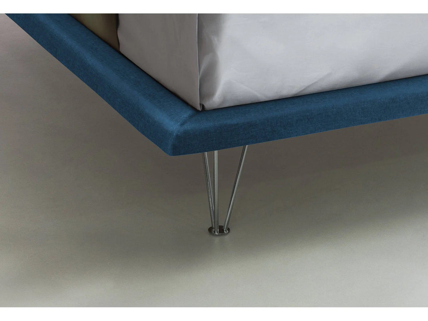 Cama de casal Dgaviol, Cama fixa em tecido com pés, 100% Fabricado na Itália, adequada para colchão 160x200 cm, Azul
