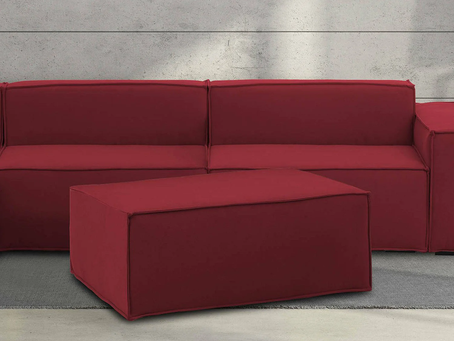 Pufe Dabdella, Pufe de sala, 100% Fabricado na Itália, Poltrona relaxante em tecido acolchoado, 100x70h43 cm, Vermelho
