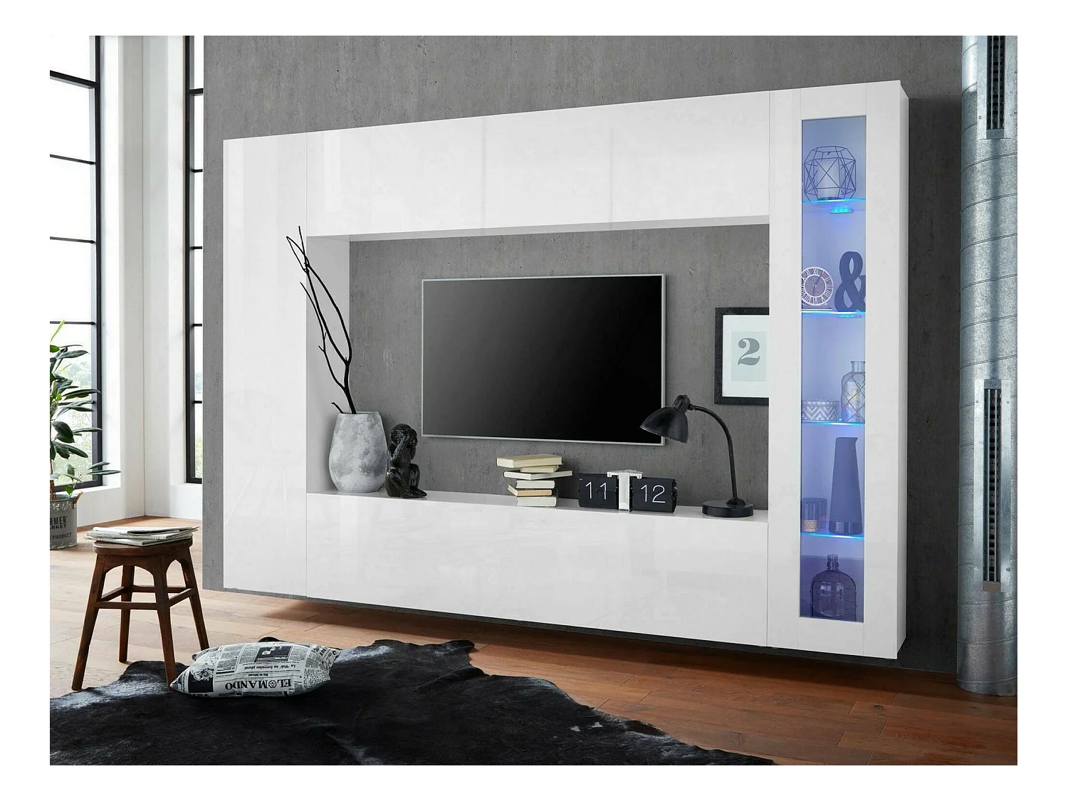 Élément mural Dgirm, meuble TV 4 portes, Meuble de salon polyvalent, 100% Made in Italy, 260x30h180 cm, Blanc brillant, avec lumière LED bleue et vitrine