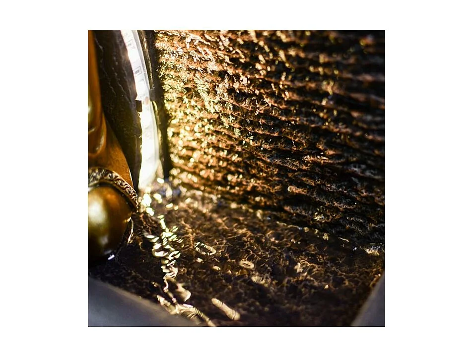 Springbrunnen aus Kunstharz mit Buddha Jati