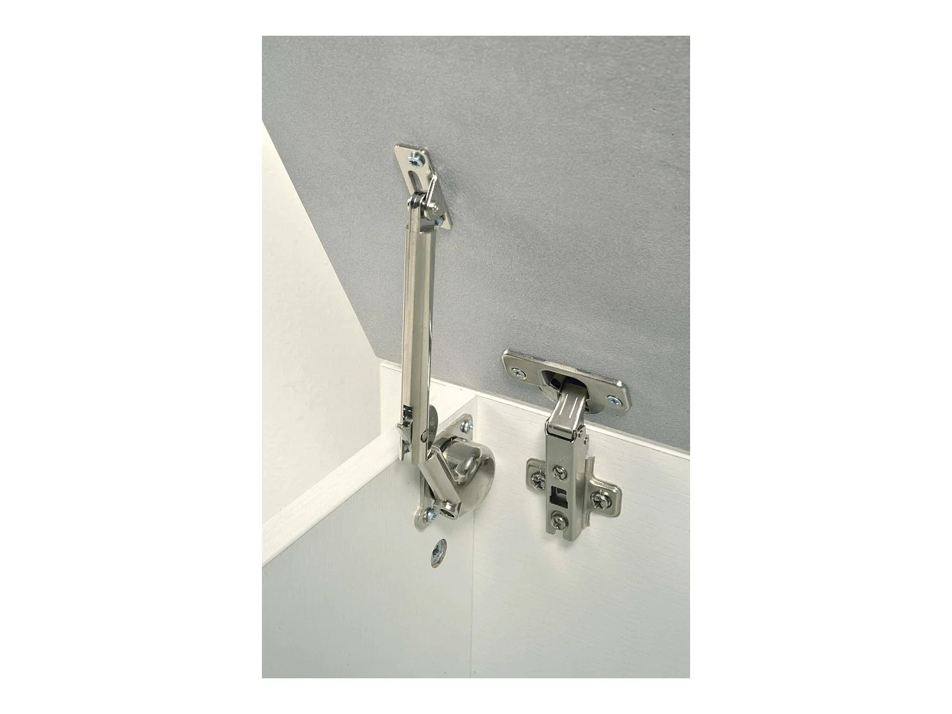 Dmora - Baule Ayusnay, 90x45h45 cm, Bianco e Cemento
