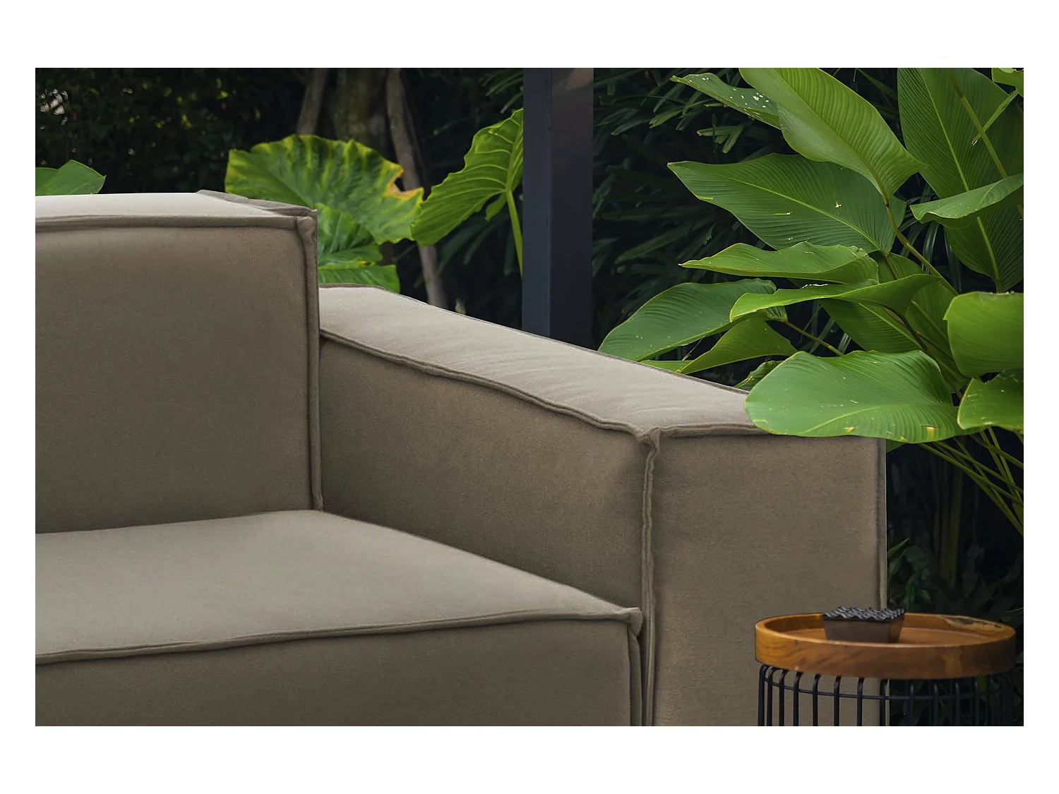 Fauteuil Dbrogn, Fauteuil de salon, 100% Made in Italy, Fauteuil relaxant en tissu rembourré, 160x95h70 cm, Taupe