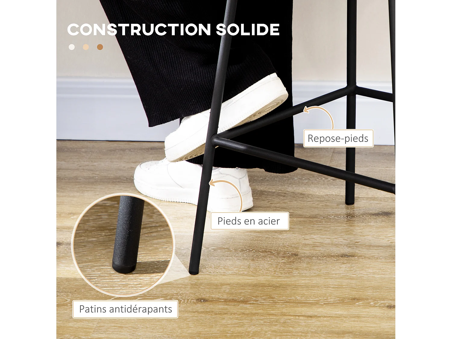 Lot de 2 tabourets de bar style colonial piètement acier noir résine tressée aspect rotin