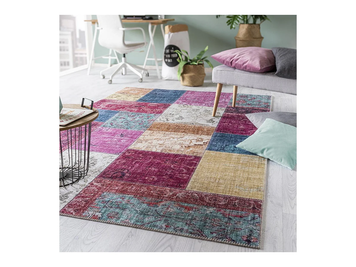 tapis chambre 120x170 tissé rose et jaune rectangle motif géométrique NIKOL
