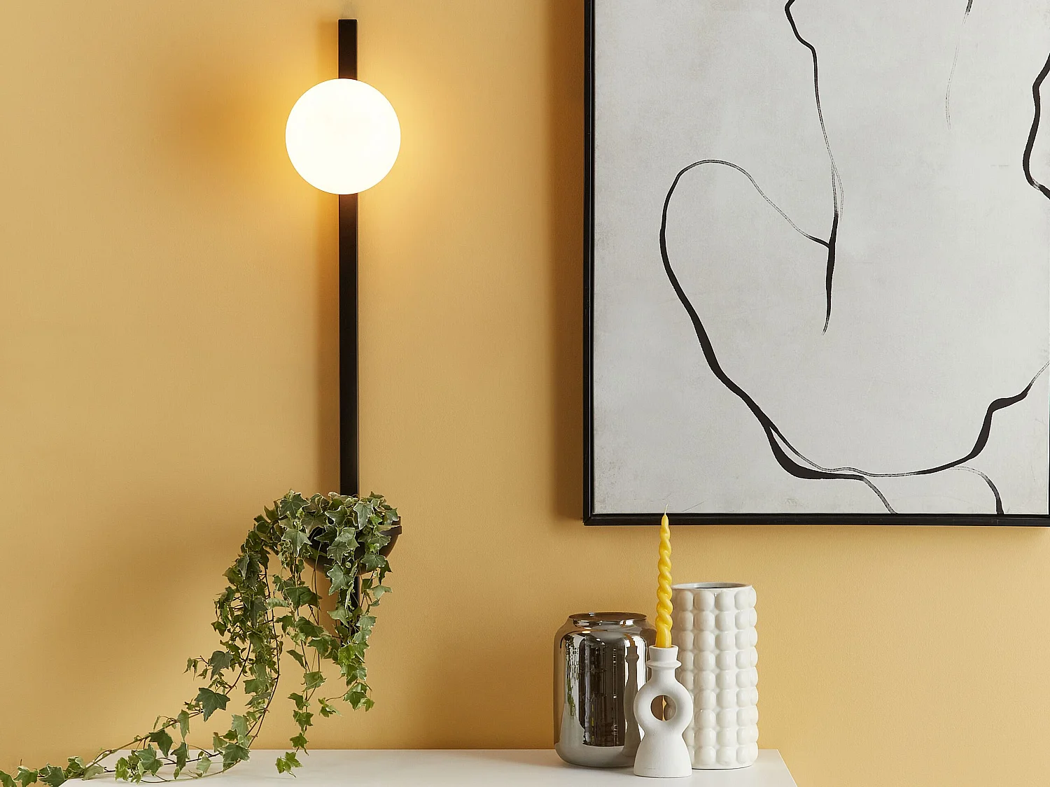 Wandleuchte mit Blumentopf Metall schwarz Glasschirm Kugel 1-flammig Isabella