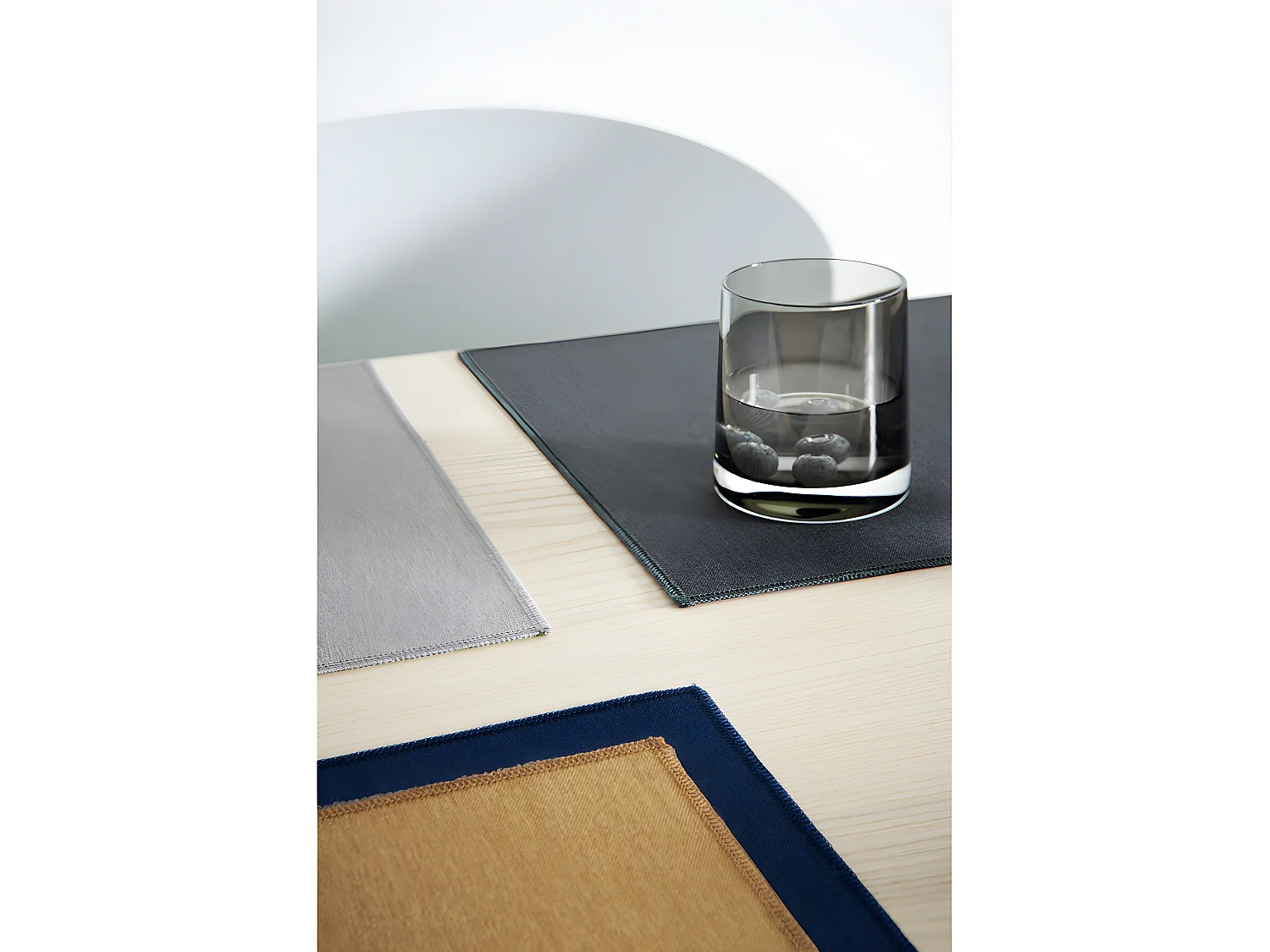 Mantel individual de tela de poliéster azul