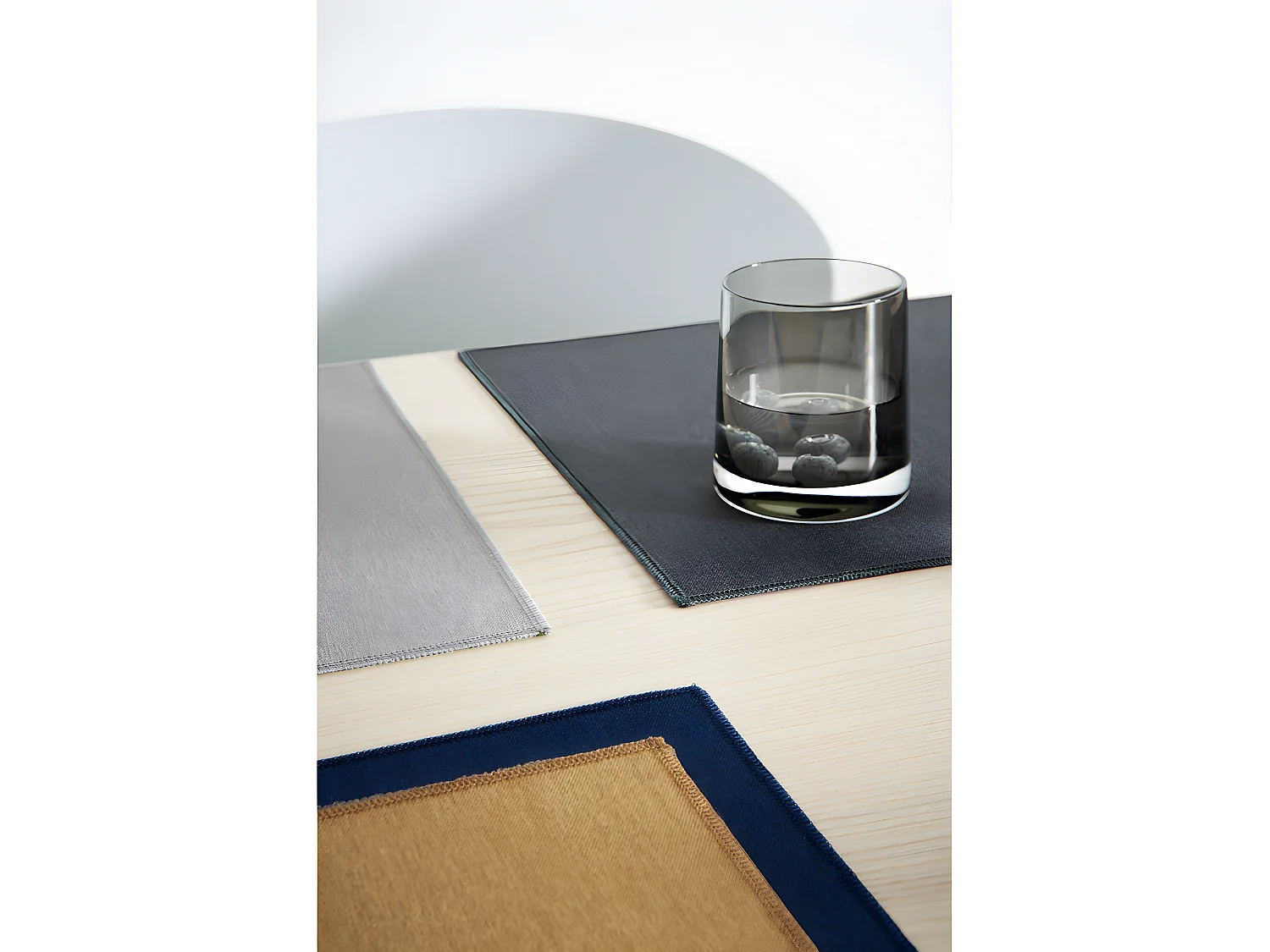 Tovaglietta in tessuto di poliestere blu