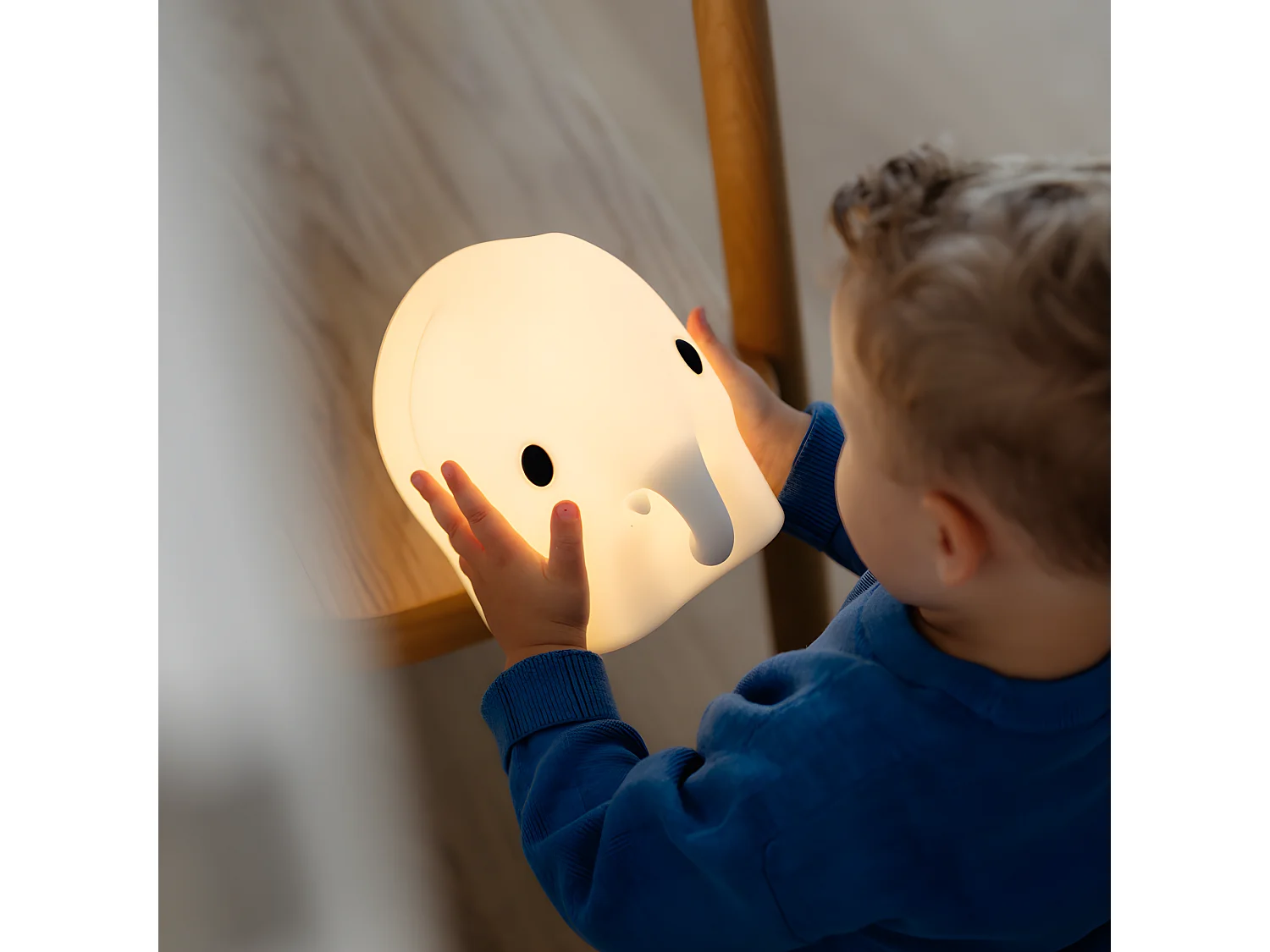 Veilleuse First light Eléphant Blanc  Mr Maria