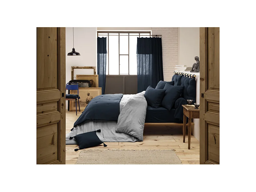 Édredon 90 x 200 cm gaze de coton bleu nuit avec 4 pompons - PEPA