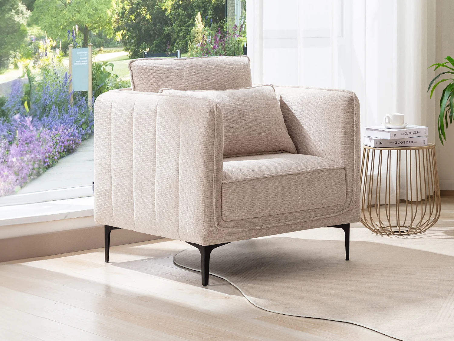 Fauteuil en tissu beige TORMELDA