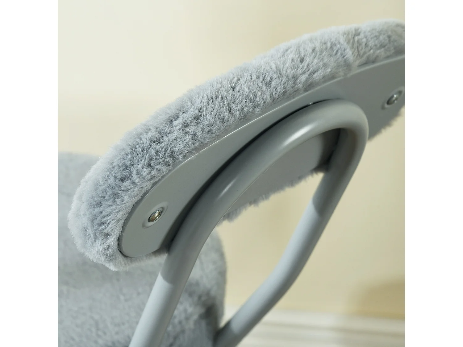 Lot de 4 chaise ERNST PLUSH pliante en fausse fourrure, charge maximale de 100 kg