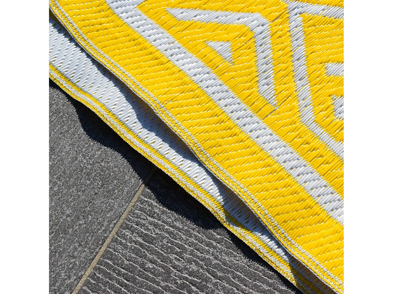 Tapis d'extérieur en plastique tressé - 120x160cm - Jaune - Réversible - 100% polypropylène - 400gr / m² - FLORENCE