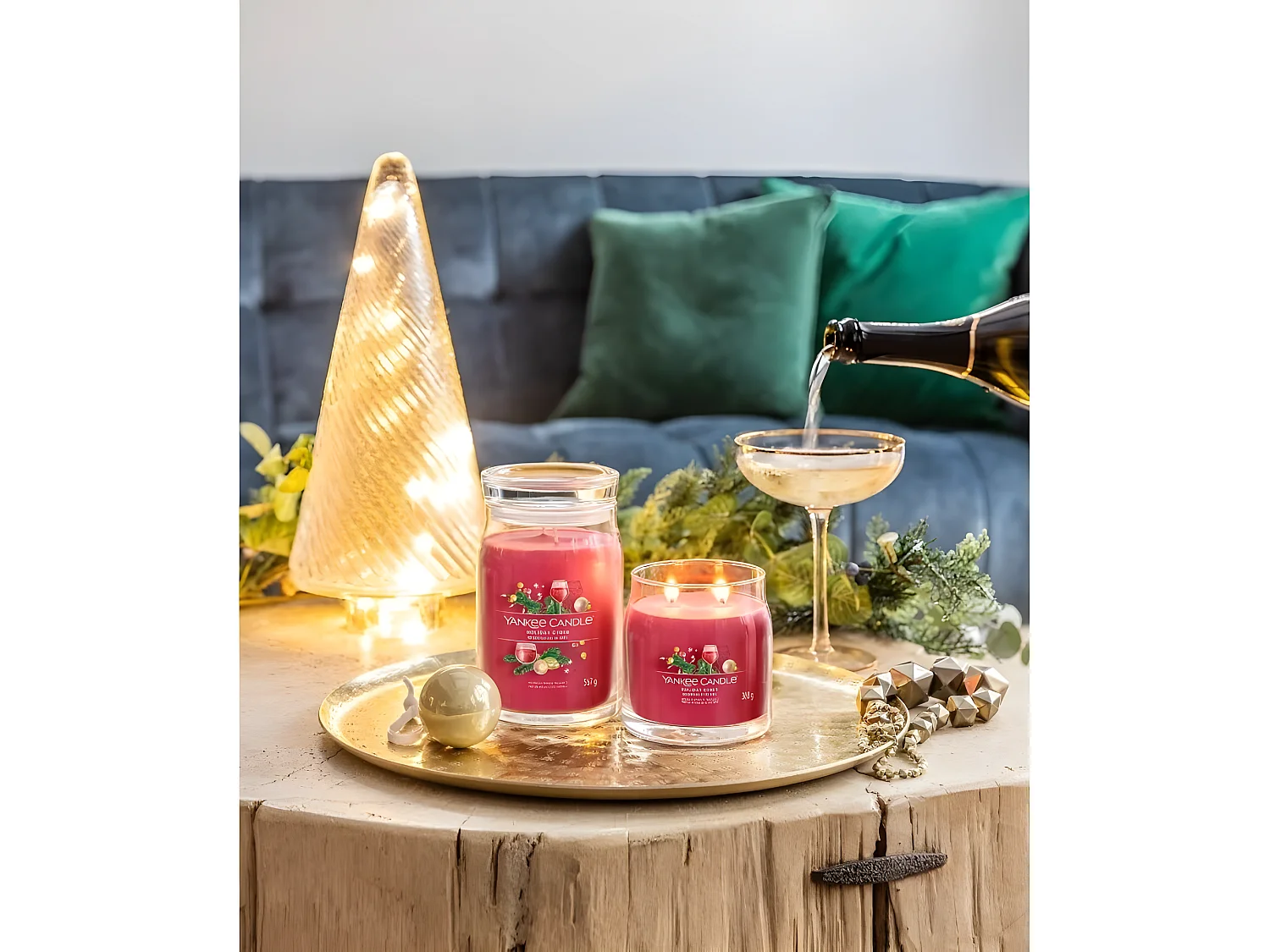 Bougie signature gobelet  retrouvailles de Noël