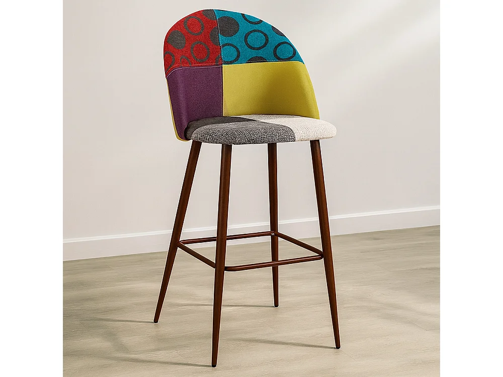 Gepolsterter Hocker im Patchwork-Stil - Skandinavischer Stil - Ray