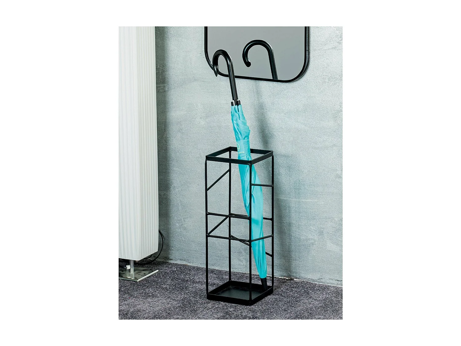 Paragüero de metal negro de diseño contemporáneo Willi