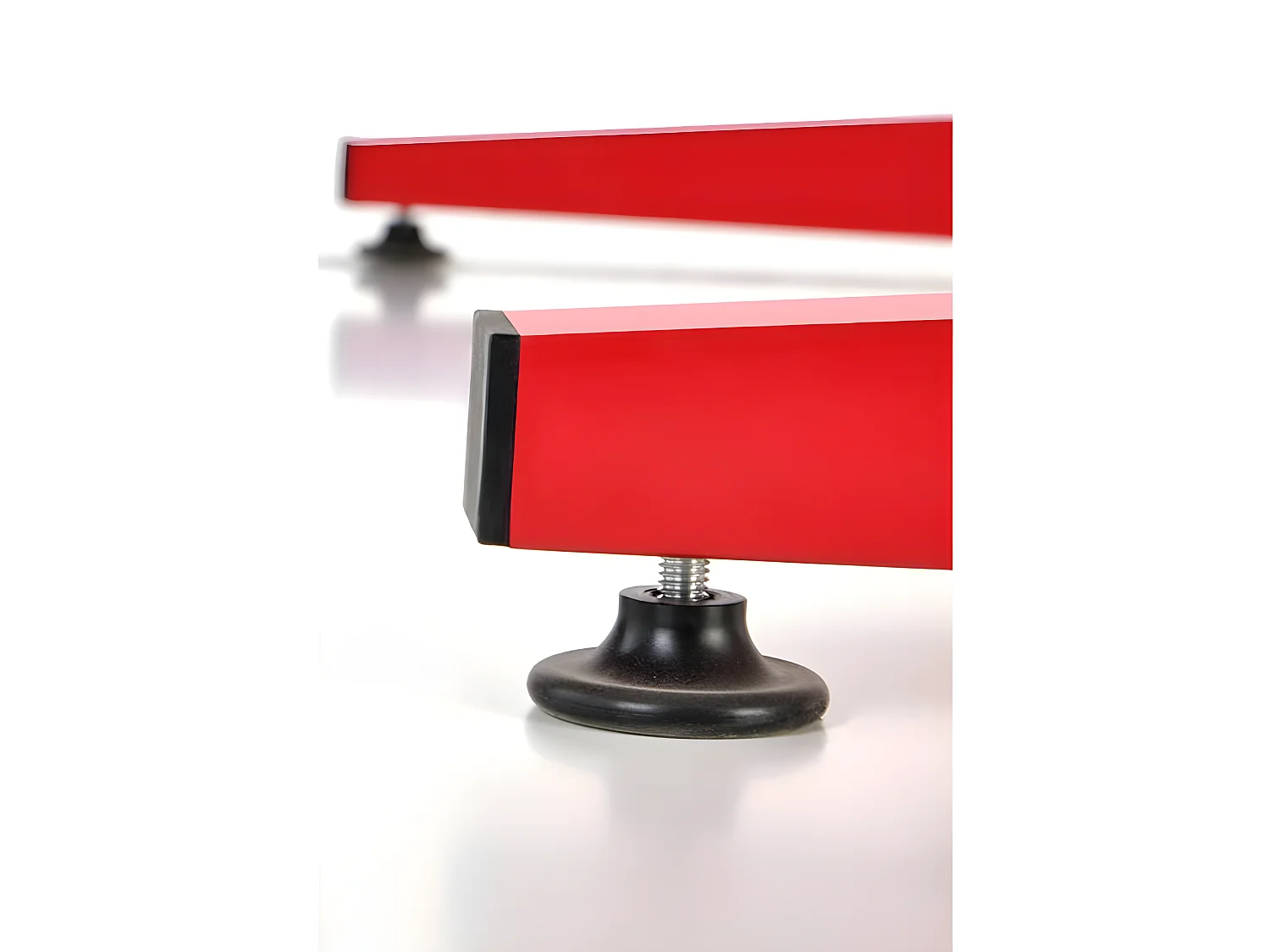 Bureau design gamer noir et rouge à LED Tilik