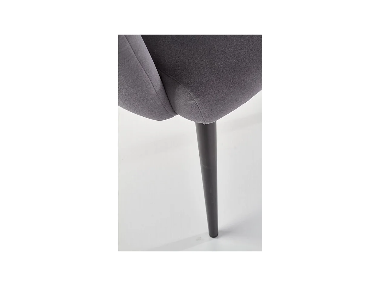 Silla de comedor de diseño en terciopelo gris con patas de acero negro Amboise