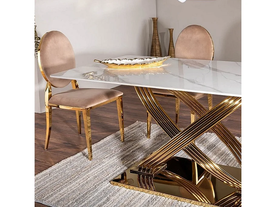 Sedia di design in velluto beige con base in metallo dorato Céline