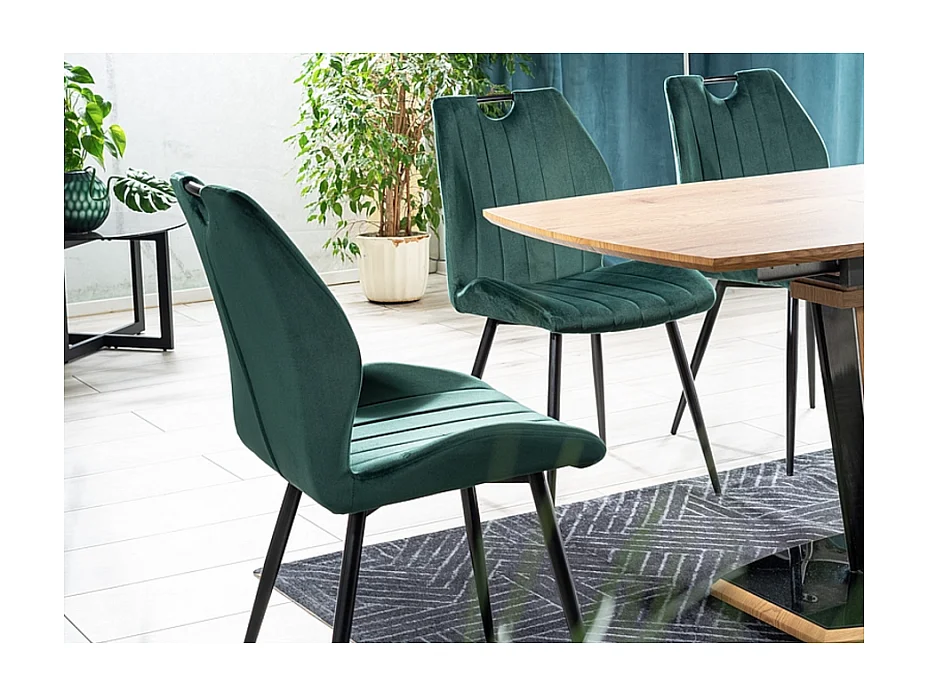 Chaise design métal noir et velours vert Skal