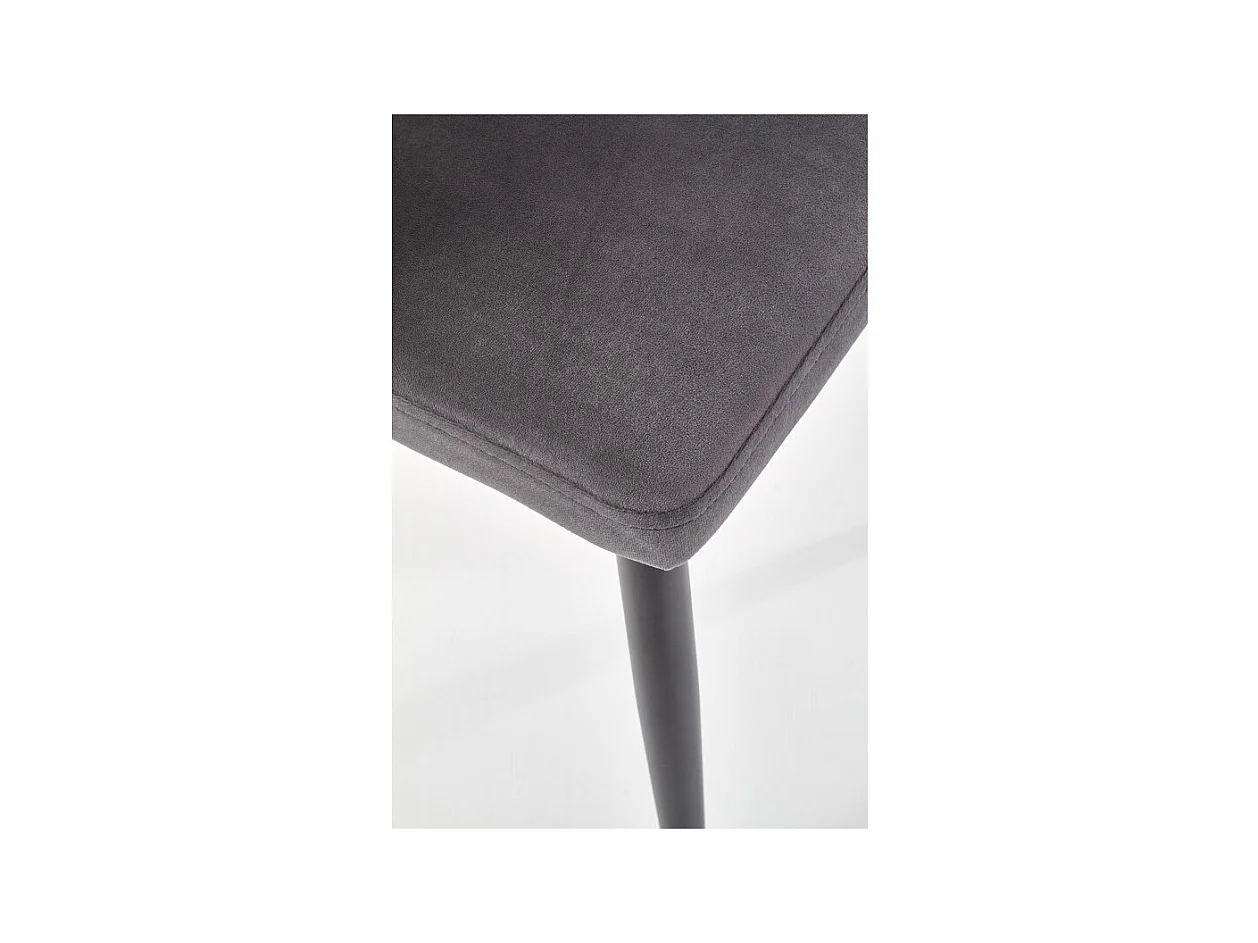 Silla de comedor de terciopelo gris con patas de metal Blois negras