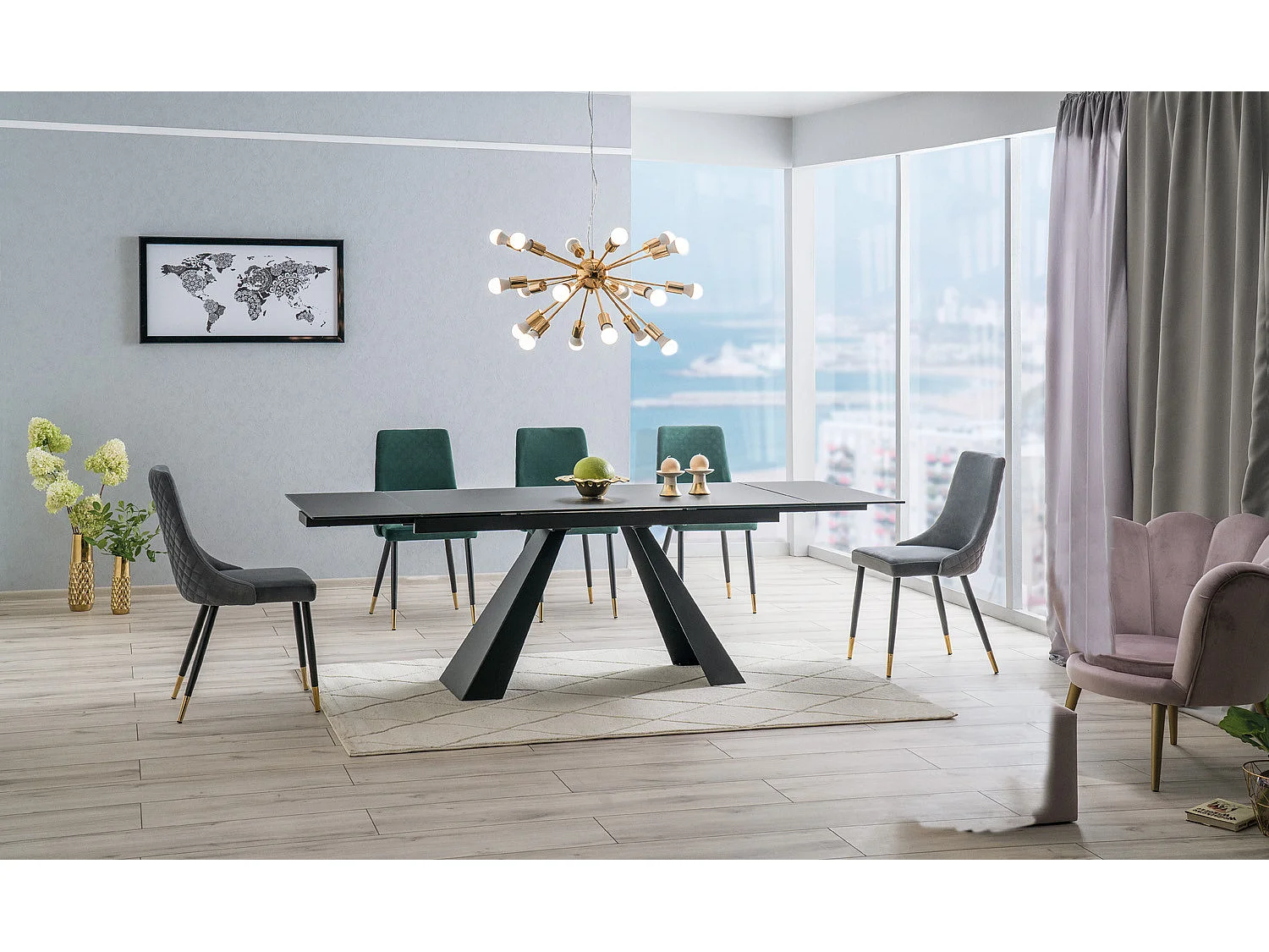 Sedia di design Sommer in metallo nero e oro e velluto grigio