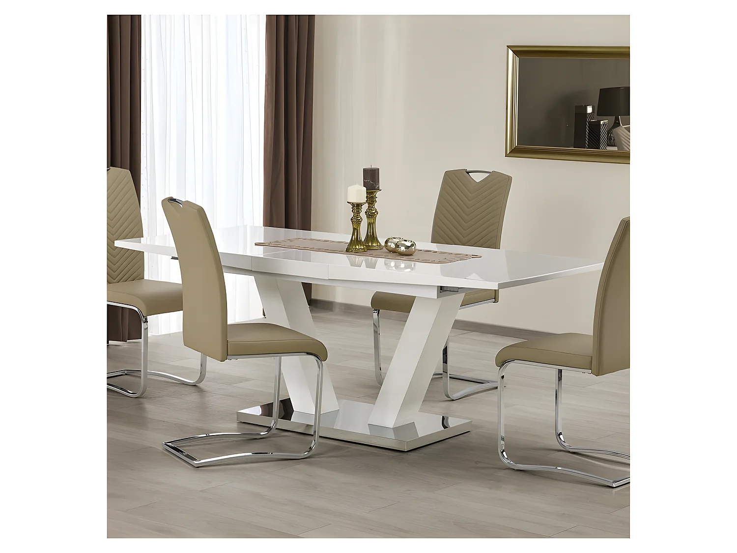 Tavolo da pranzo a V Vlada bianco