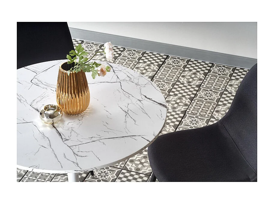 Table ronde 80 cm blanche avec plateau aspect marbre et pied en métal DANU