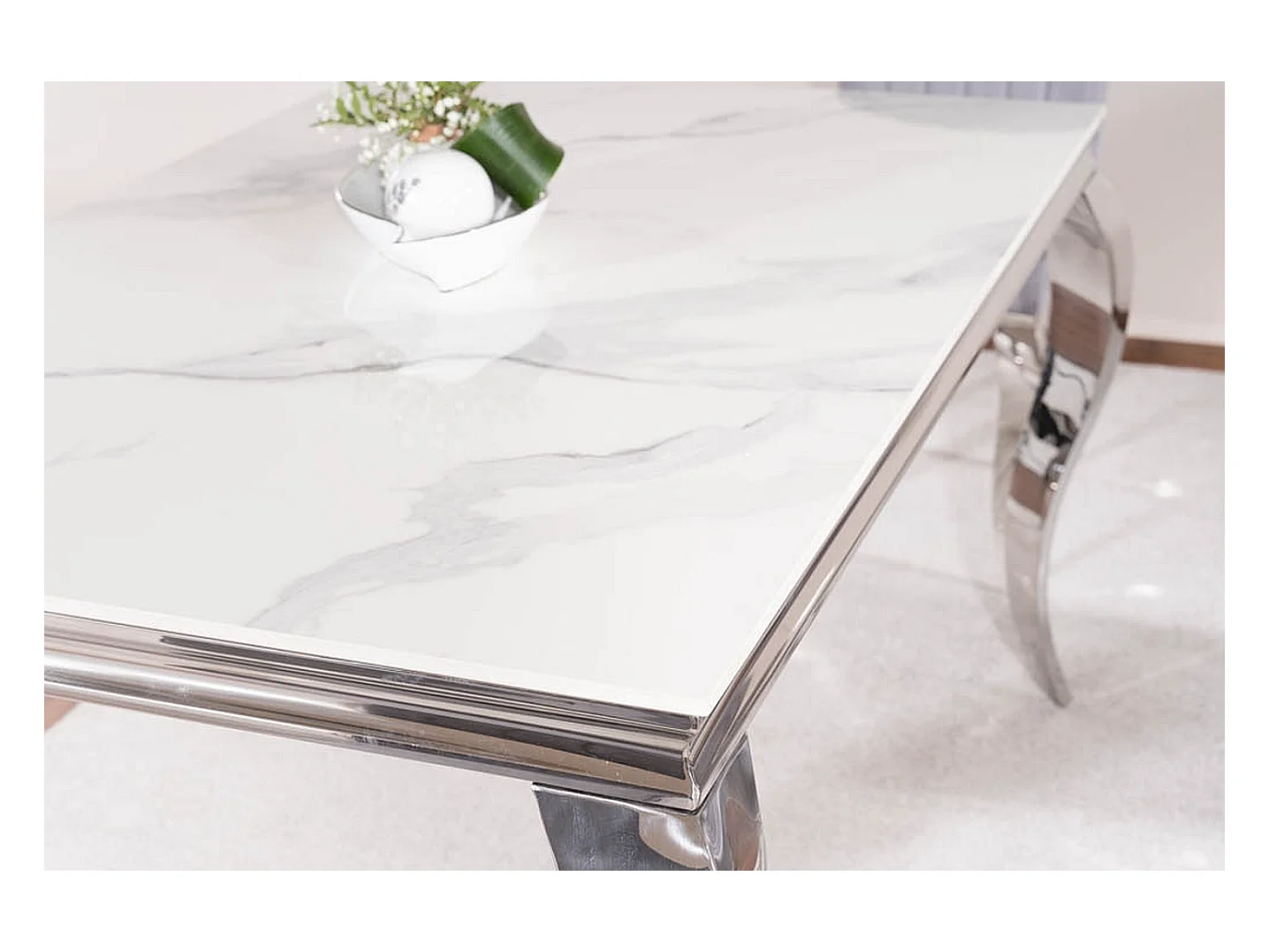 Tavolo di design Bolti 180cm in metallo e ceramica bianca