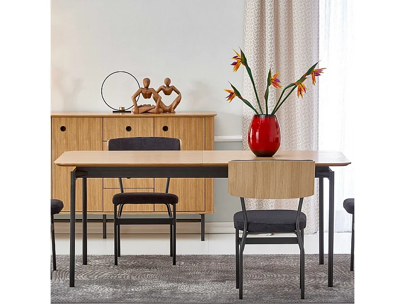 Mesa de comedor extensible con patas de metal negro PICKUP