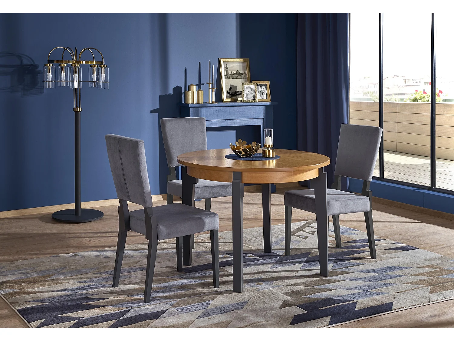 Piano del tavolo rotondo allungabile Cox in rovere con gambe grigio antracite