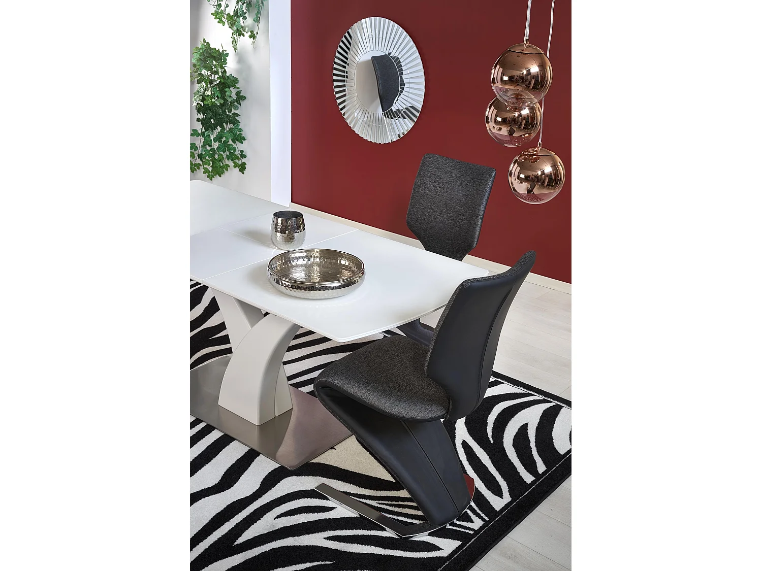 Mesa extensible rectangular blanca mate con pata central, diseño Sparte