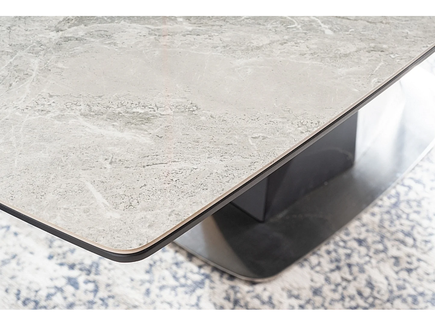 Table à manger design extensible marbre anthracite 160 cm Osmo