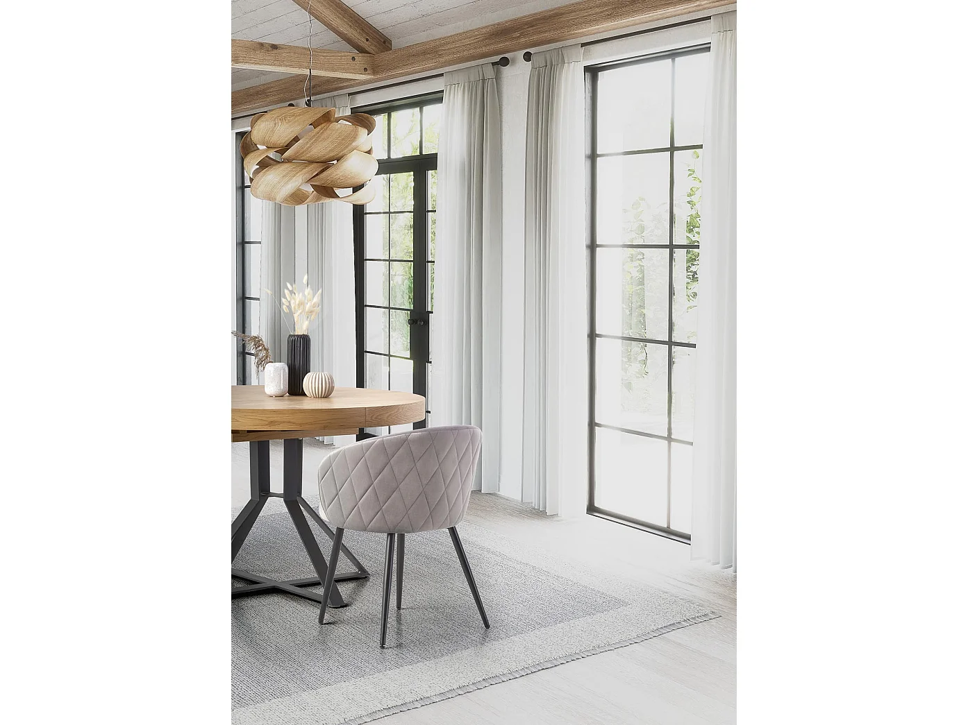 Table de salle à manger extensible avec plateau aspect chêne et pieds en métal noir CERVANTES