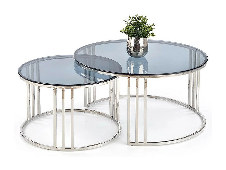 Ensemble de deux tables basses gigognes rondes avec plateaux en verre fumé et structure en acier chromé Salma