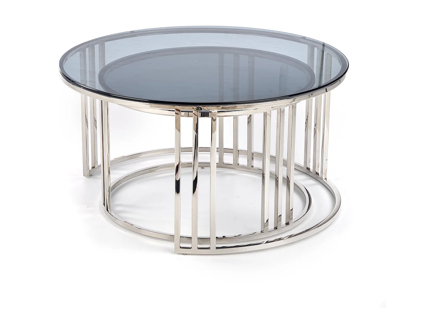 Ensemble de deux tables basses gigognes rondes avec plateaux en verre fumé et structure en acier chromé Salma